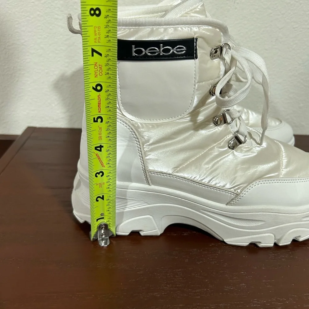 BEBE Jadah Y2K Lug Sole Puffer High Top Sneaker / Boots Size 9.5